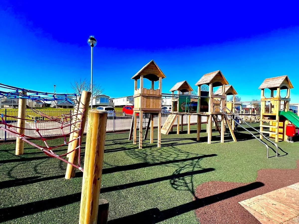 Beach Grove Scarborough 0*,  Reino Unido