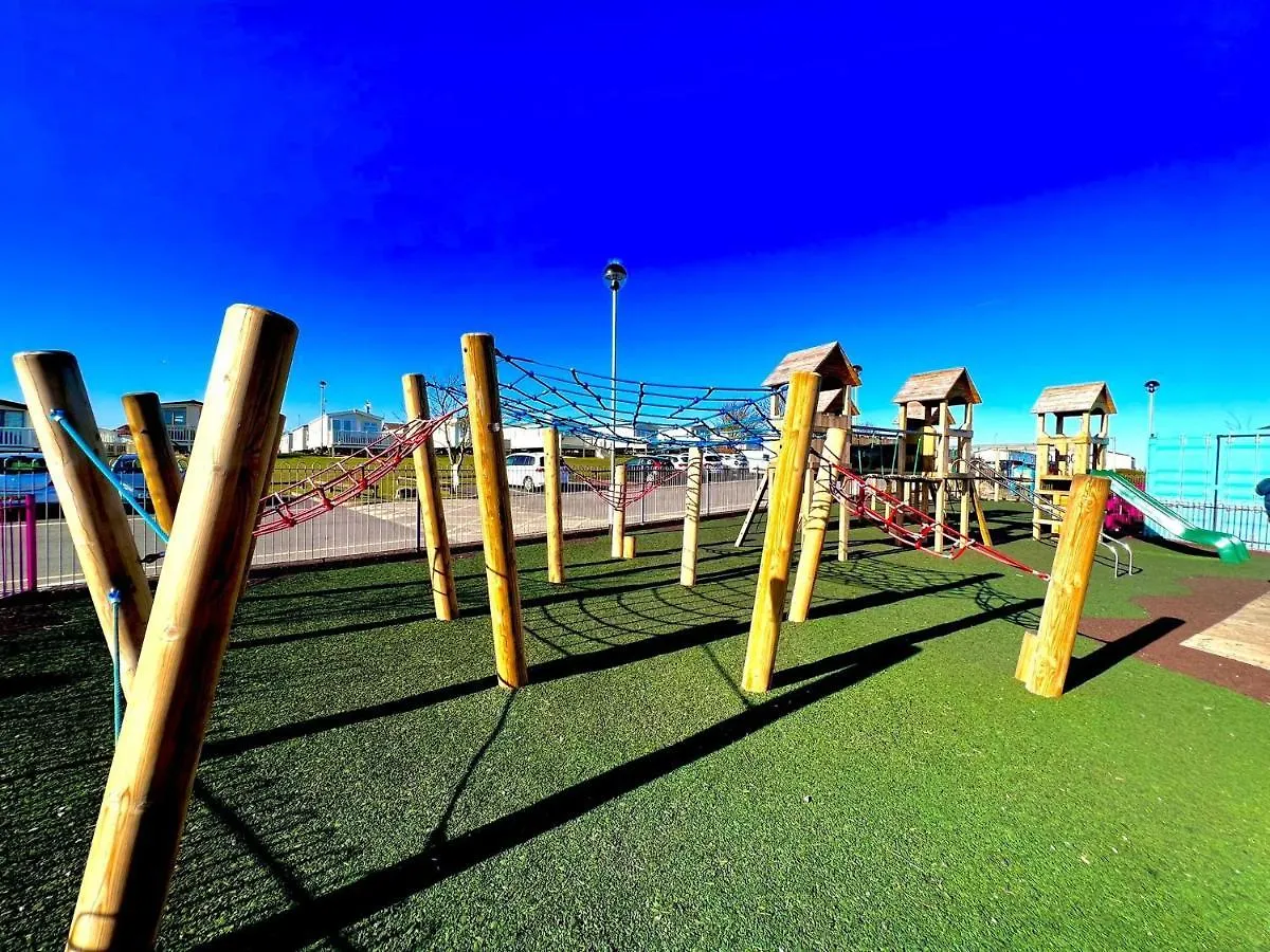 Beach Grove Scarborough